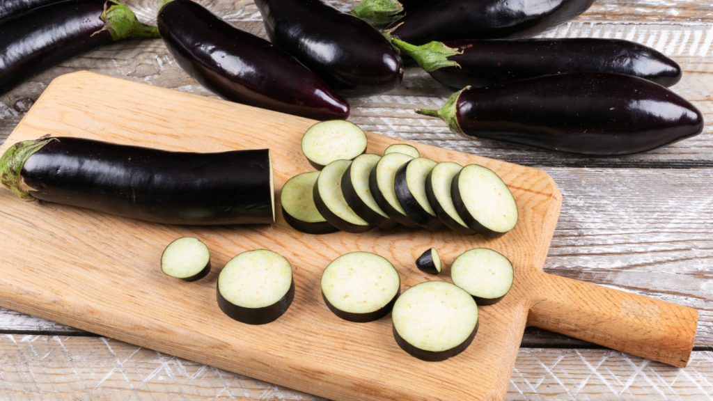Aubergines : un incontournable de la cuisine du monde à découvrir